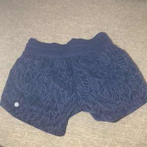 lululemon athletica Shorts - Lululemon tracker short size 6 lululemon athletica Shorts - Lululemon tracker short size 6